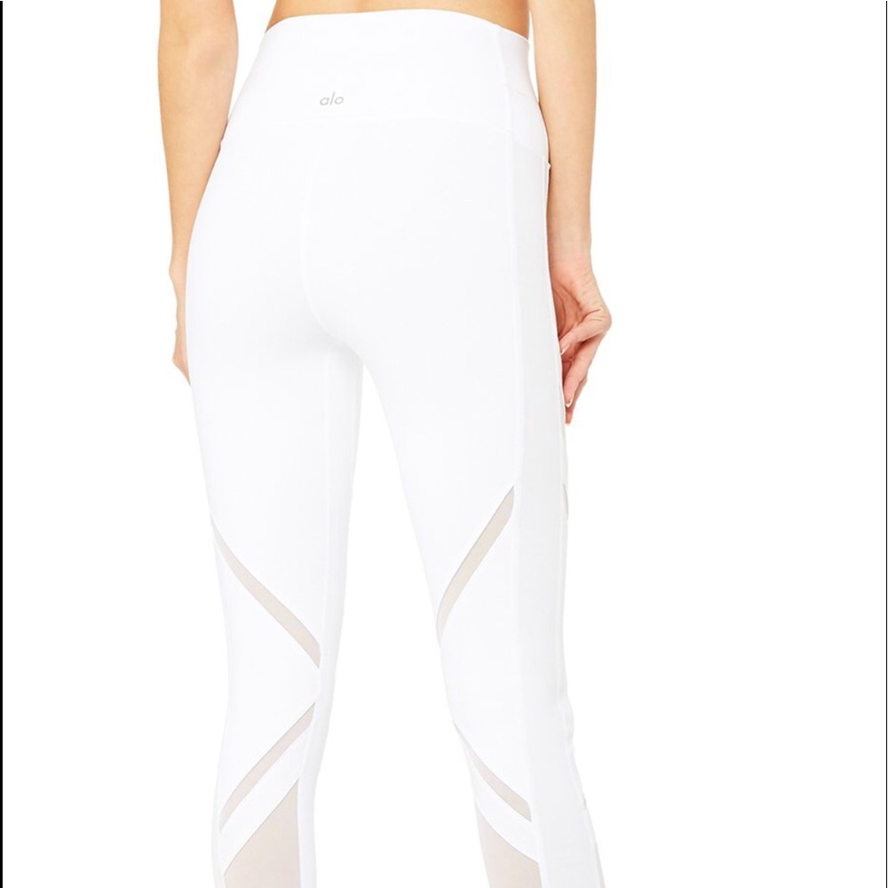 NWT ALO Yoga HIGH WAIST EPIC WHITE LEGGINGSπ - Picture 3 of 8
